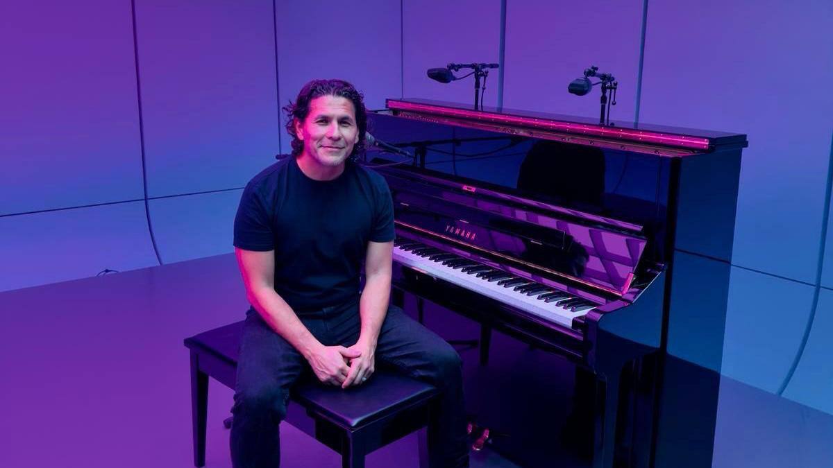 Emmanuel Briceño rinde emotivo tributo a Arnulfo Briceño en nuevo álbum ‘Canta Llano’