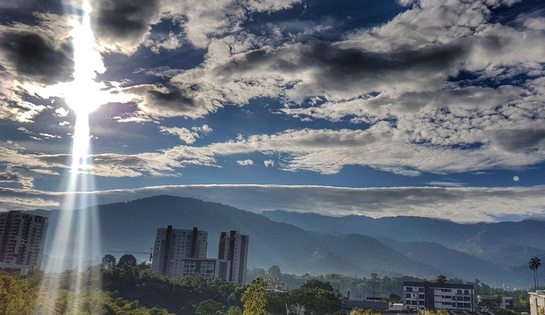 Paisaje de Armenia desde la Clínica del Café 