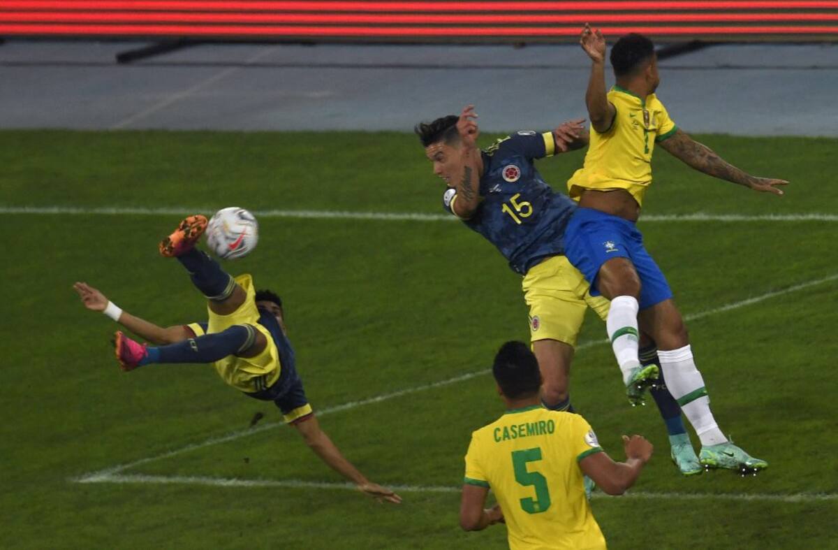 Gol de Luis Díaz frente a Brasil