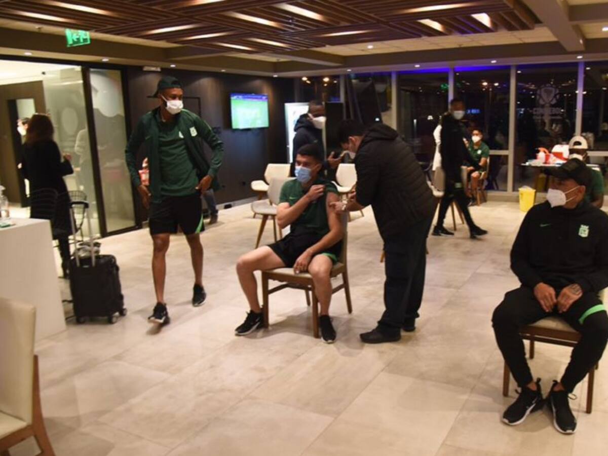 Nacional, Santa Fe y La Equidad, vacunados en Paraguay