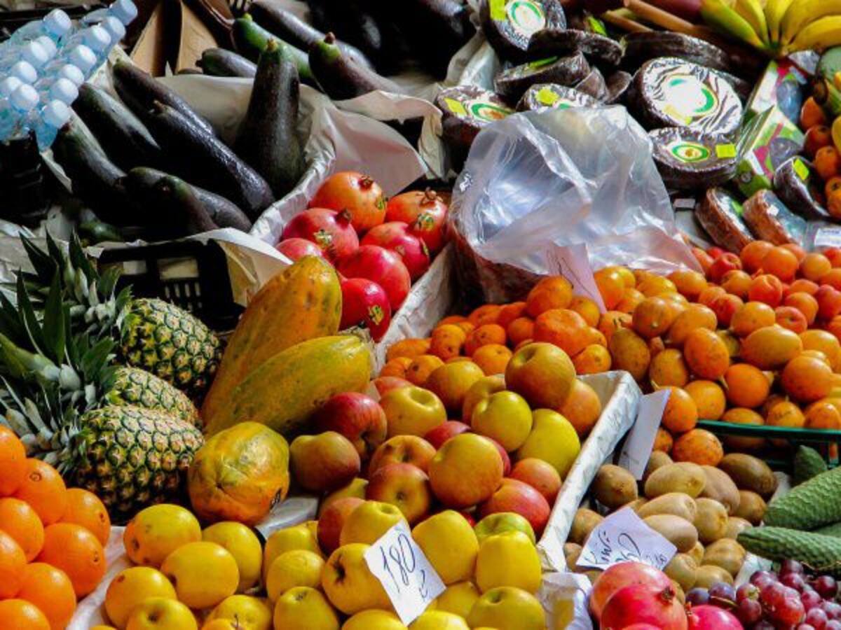 Como un robo catalogan la propuesta de gravar con iva la canasta familiar