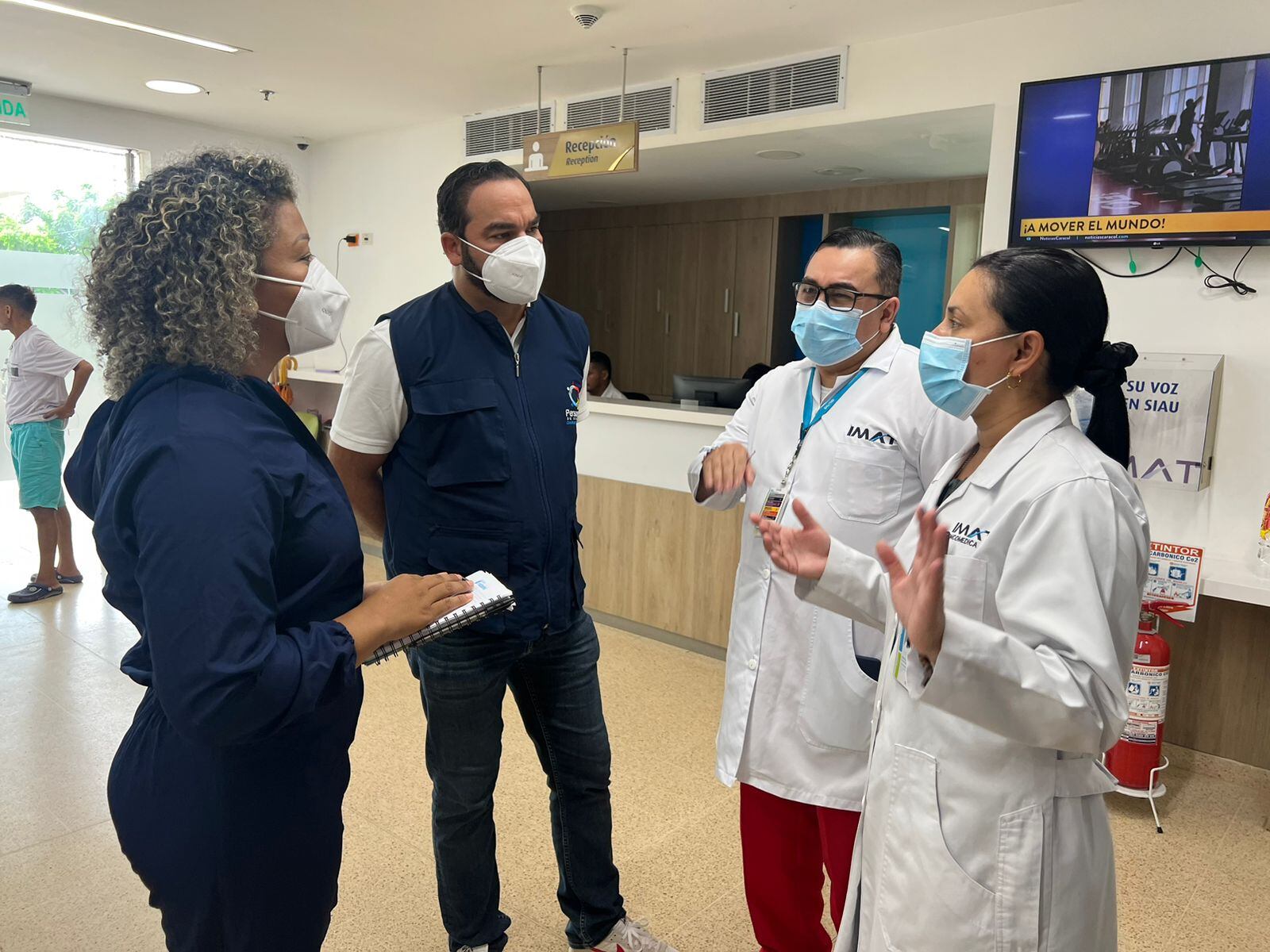 Visitas de la Personería en los centros de salud de Montería.