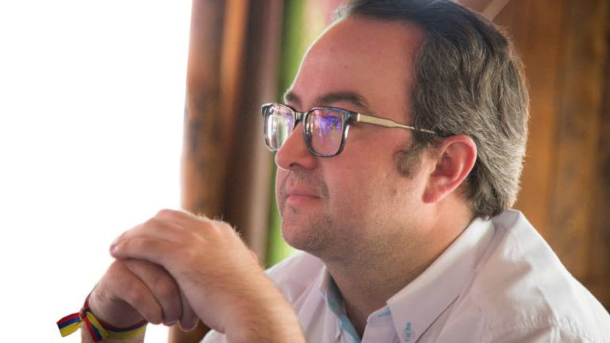 Congresista Ciro A. Ramírez a rectificar trinos contra gobernador de Boyacá