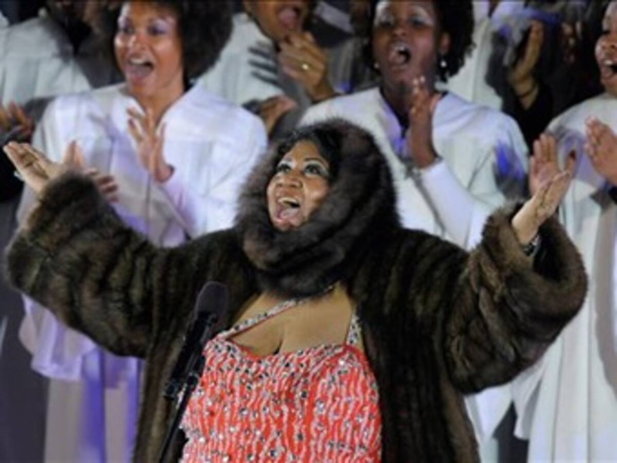 Un hijo de Aretha Franklin, grave tras ser apaleado en una gasolinera