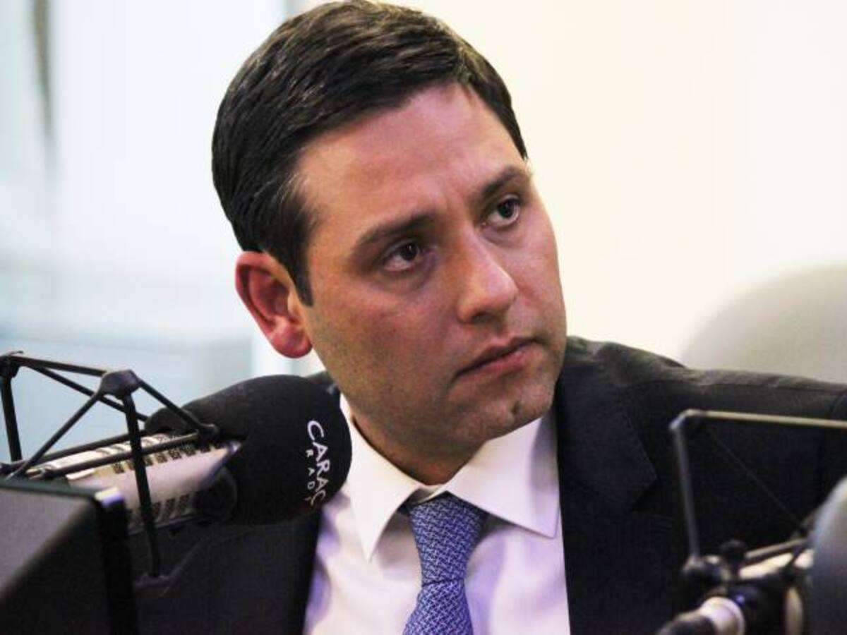 Habrá subcomisiones del Congreso para el estudio previo de los proyectos de paz: Lizcano