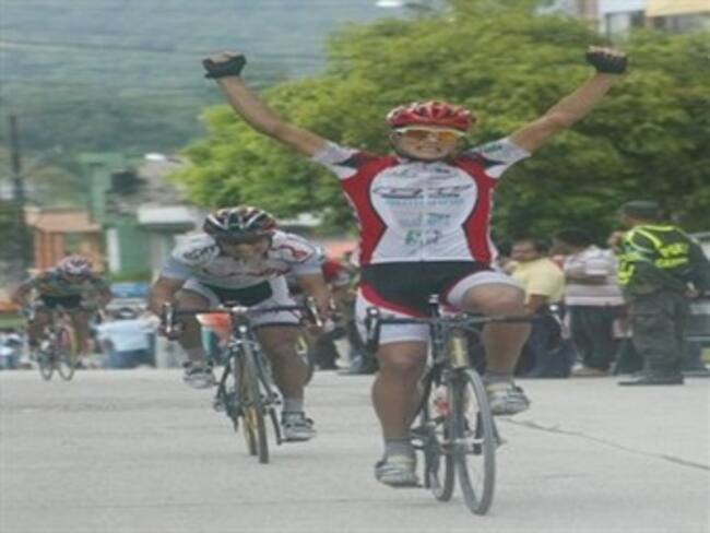 Fabio Duarte gana la Vuelta de los Pirineos