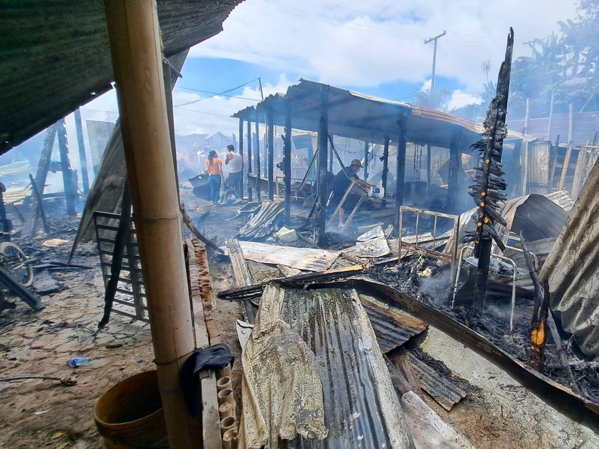 Incendio deja ocho viviendas afectadas en La Palma, Cundinamarca