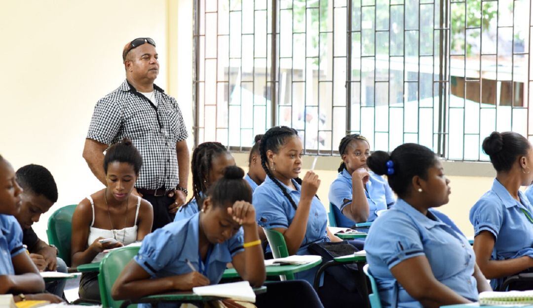 El Fondo Inclusivo beneficiará en su primera convocatoria a 57 jóvenes con crédito condonable para que estudien su pregrado.
