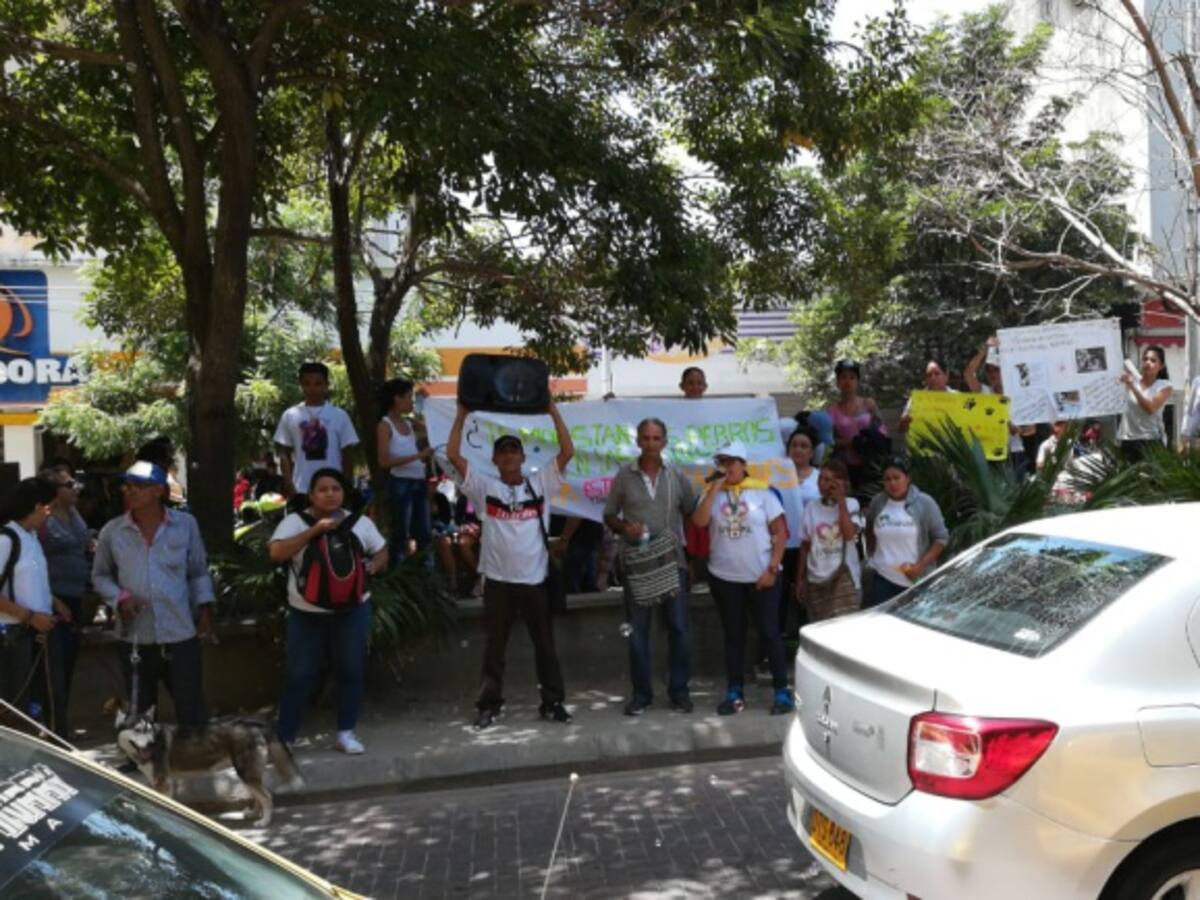 Plantón en Barranquilla por supuesta recolecta de perros