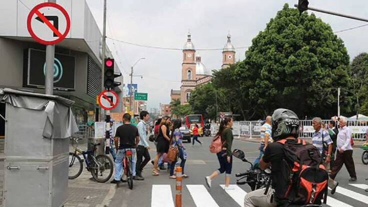 Ya no se podrá hacer giro a la izquierda en la calle 17 si viene por la Cr. 18