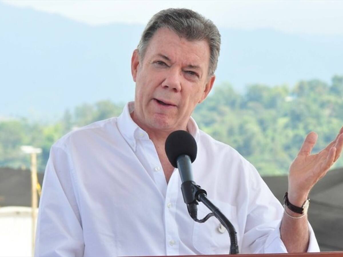 Santos pide que no voten por candidatos que no prioricen la educación