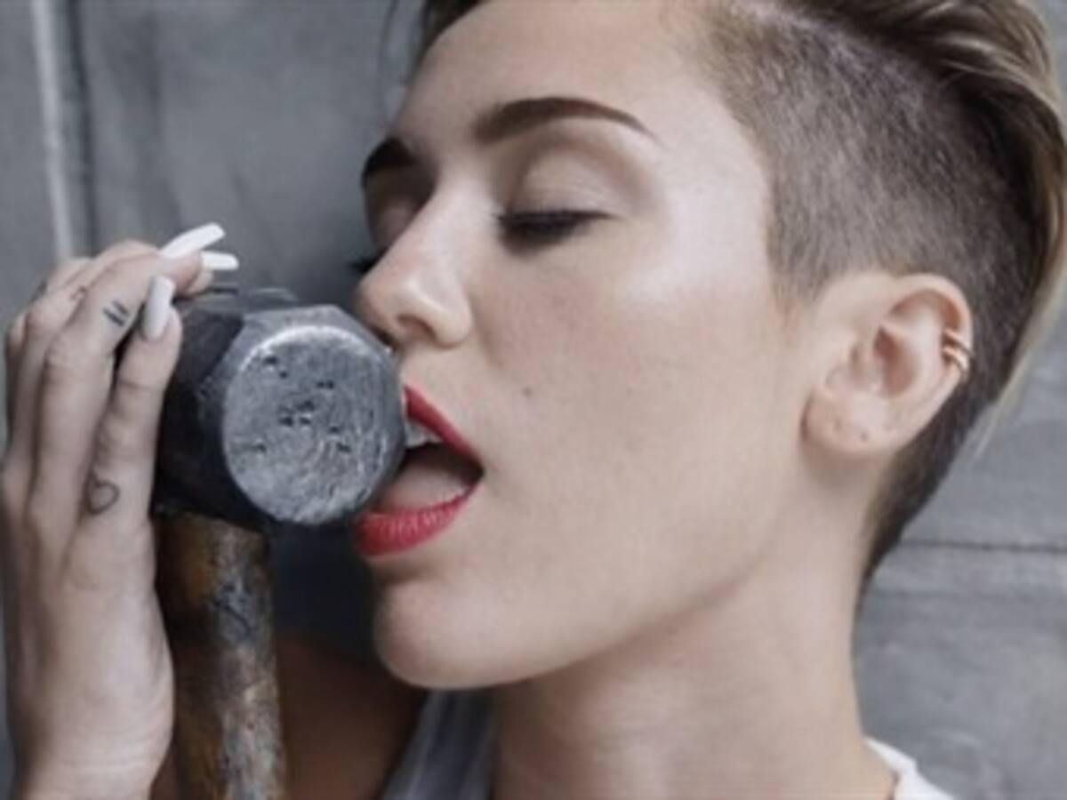 Miley Cyrus podría demoler esta semana con su nuevo álbum, "Bangerz"