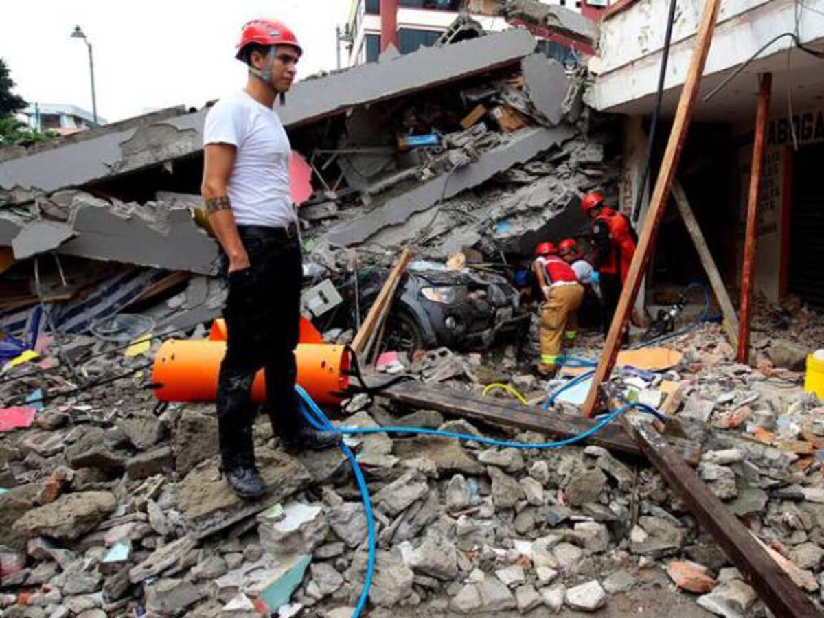 A siete se eleva la cifra de colombianos muertos en Ecuador, buscan 81