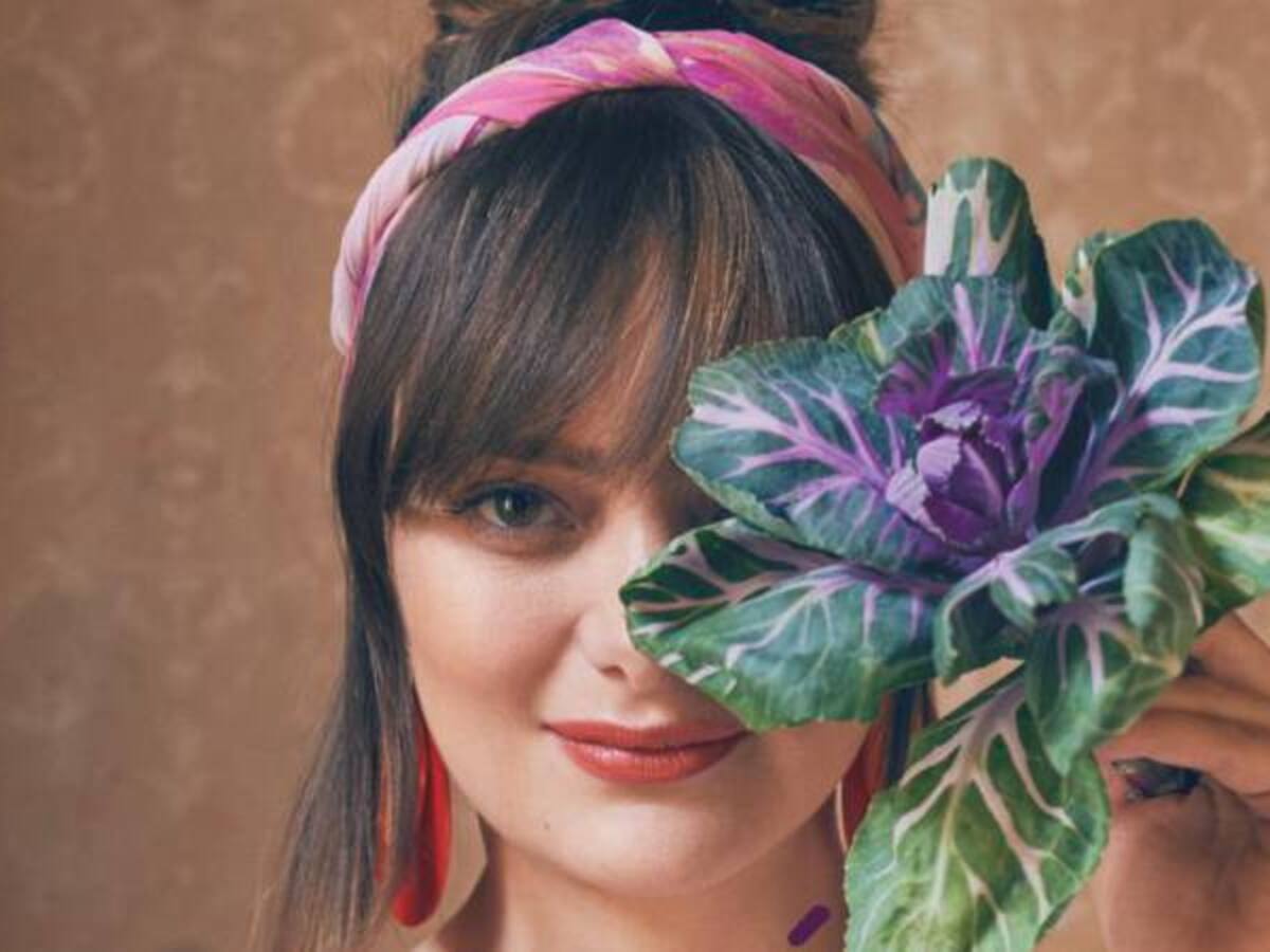María Mulata, al descubierto en su faceta como cantautora