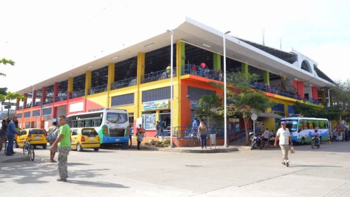 Toman acciones por la seguridad de comerciantes en el Mercado Público