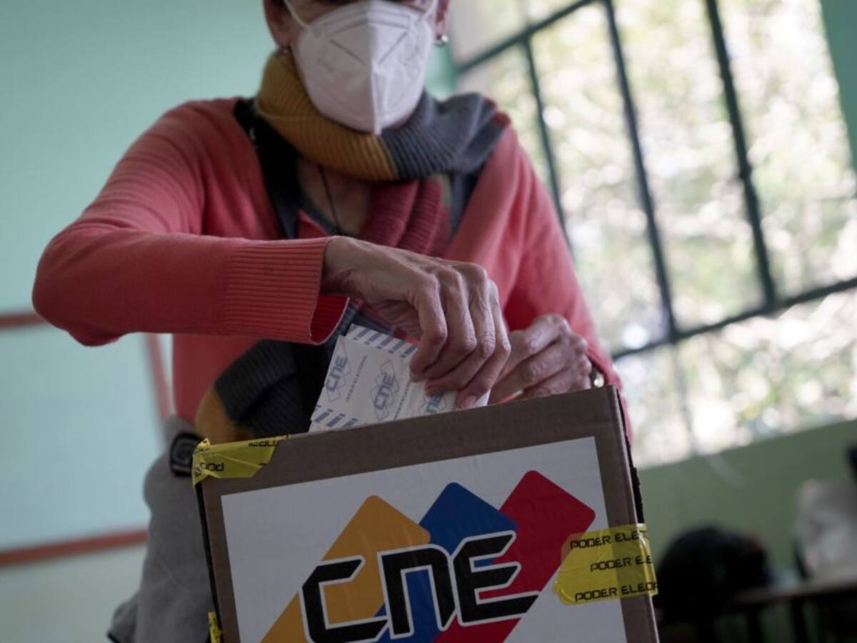 Tiroteo en centro de votación en Venezuela deja un muerto en elecciones
