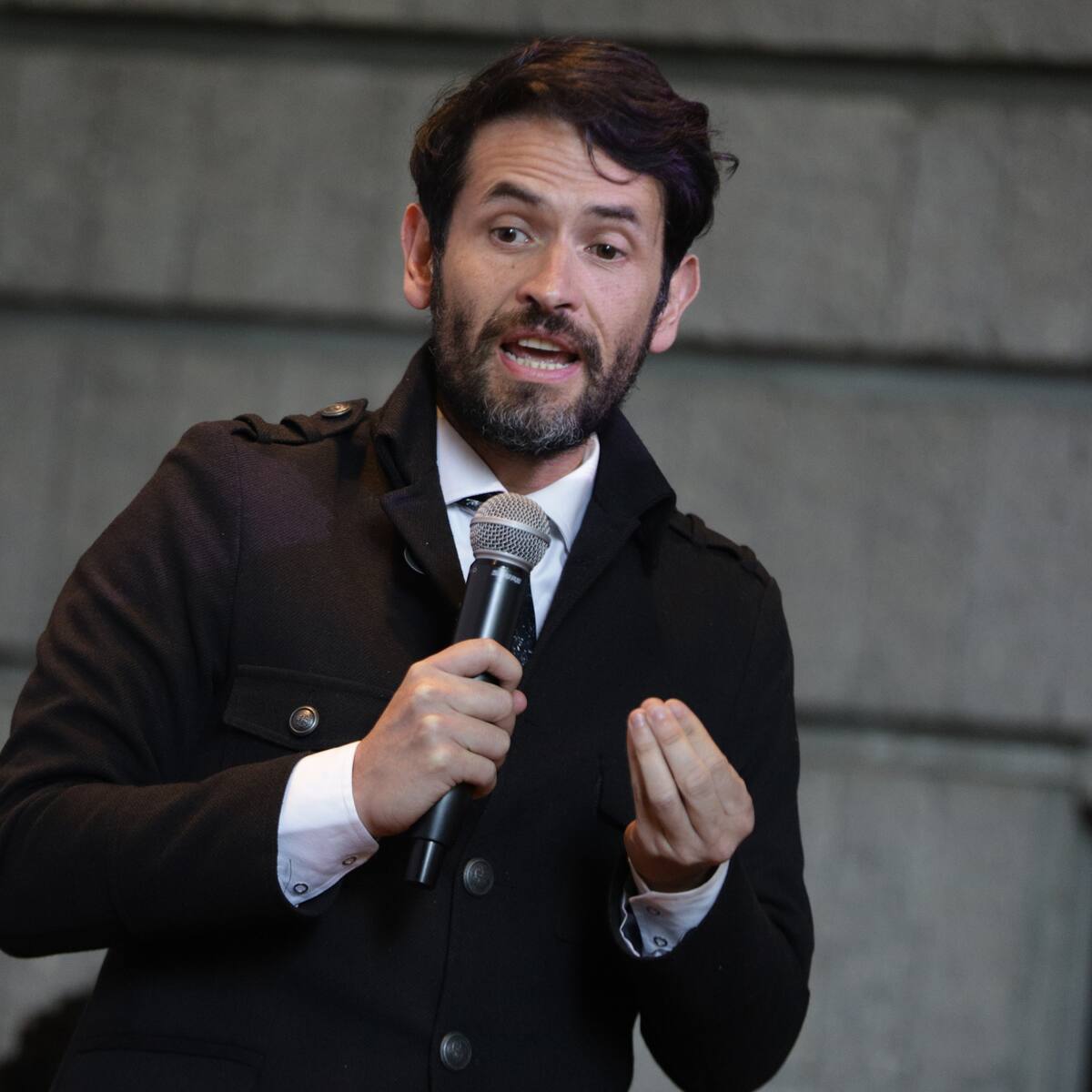 Gaviria no cuenta con la legitimidad para definir si somos oposición: Representante Losada