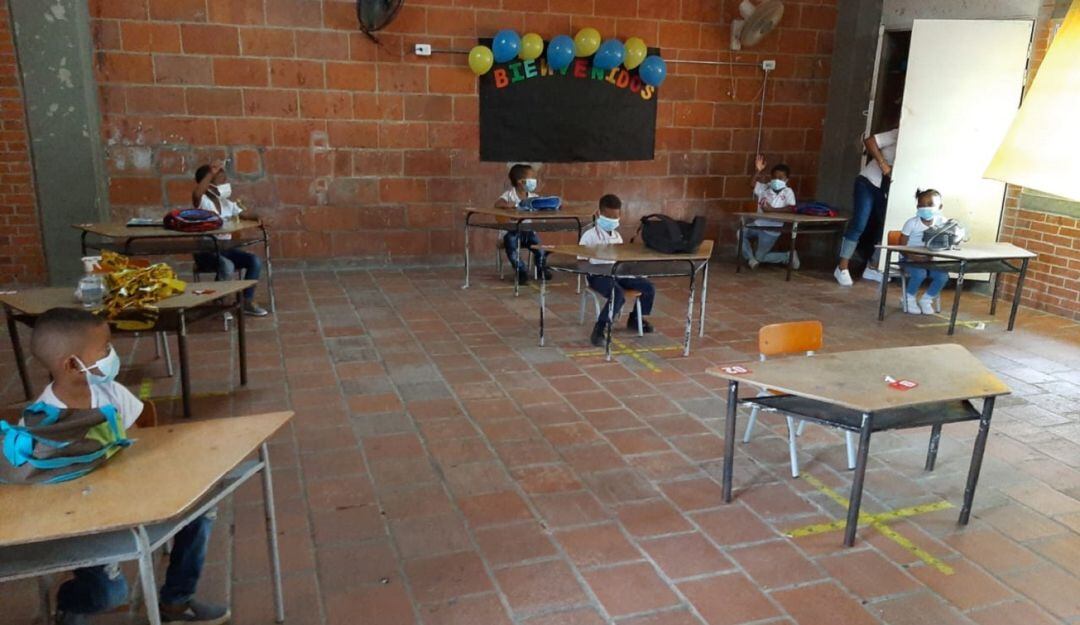 Según el Sudeb no están dadas las garantías para el regreso a clases por las malas condiciones de muchas instituciones educativas