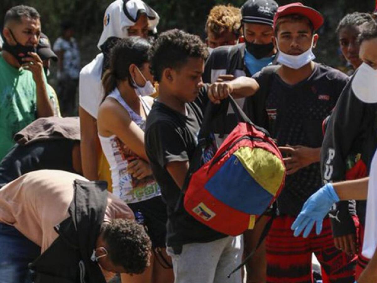 Venezolanos advierten que entidades bancarias limitan acceso a cuentas