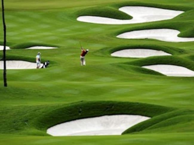 Cuba se abre a los negocios con golf y nuevas inversiones: The Economist