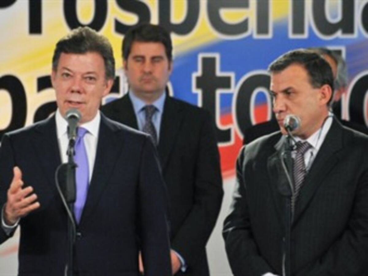 La U compromete apoyo a eventual aspiración de Santos a la reelección