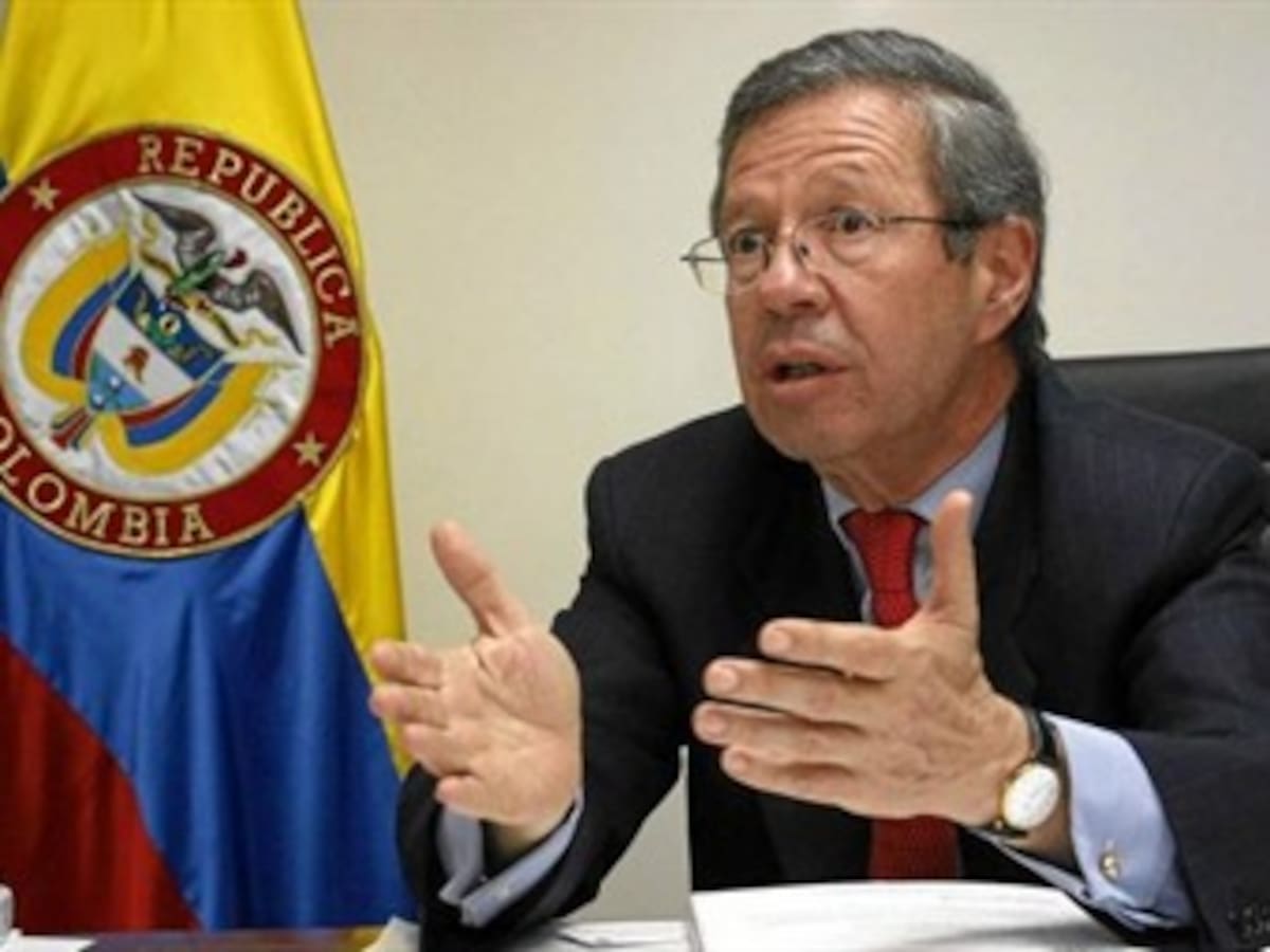 Gobierno le exige a Comisión de Acusación devolver investigaciones de magistrados a Contraloría