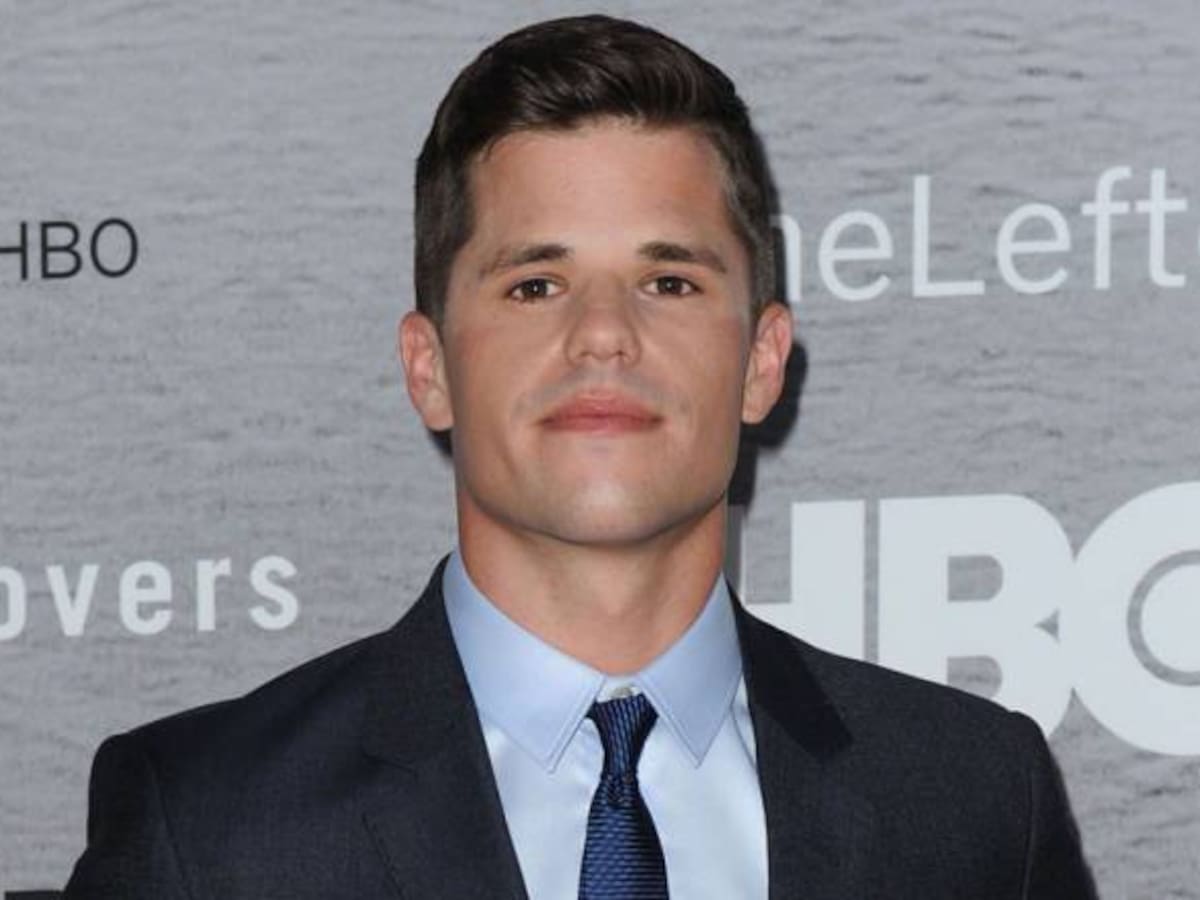 Charlie Carver revela que es homosexual
