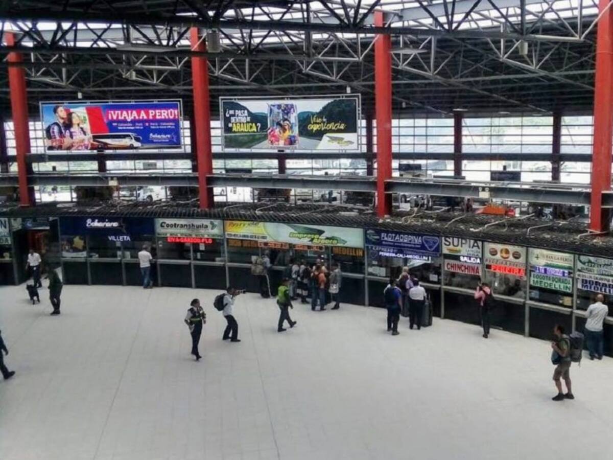 Fallece un hombre en la Terminal de Manizales tras una caída