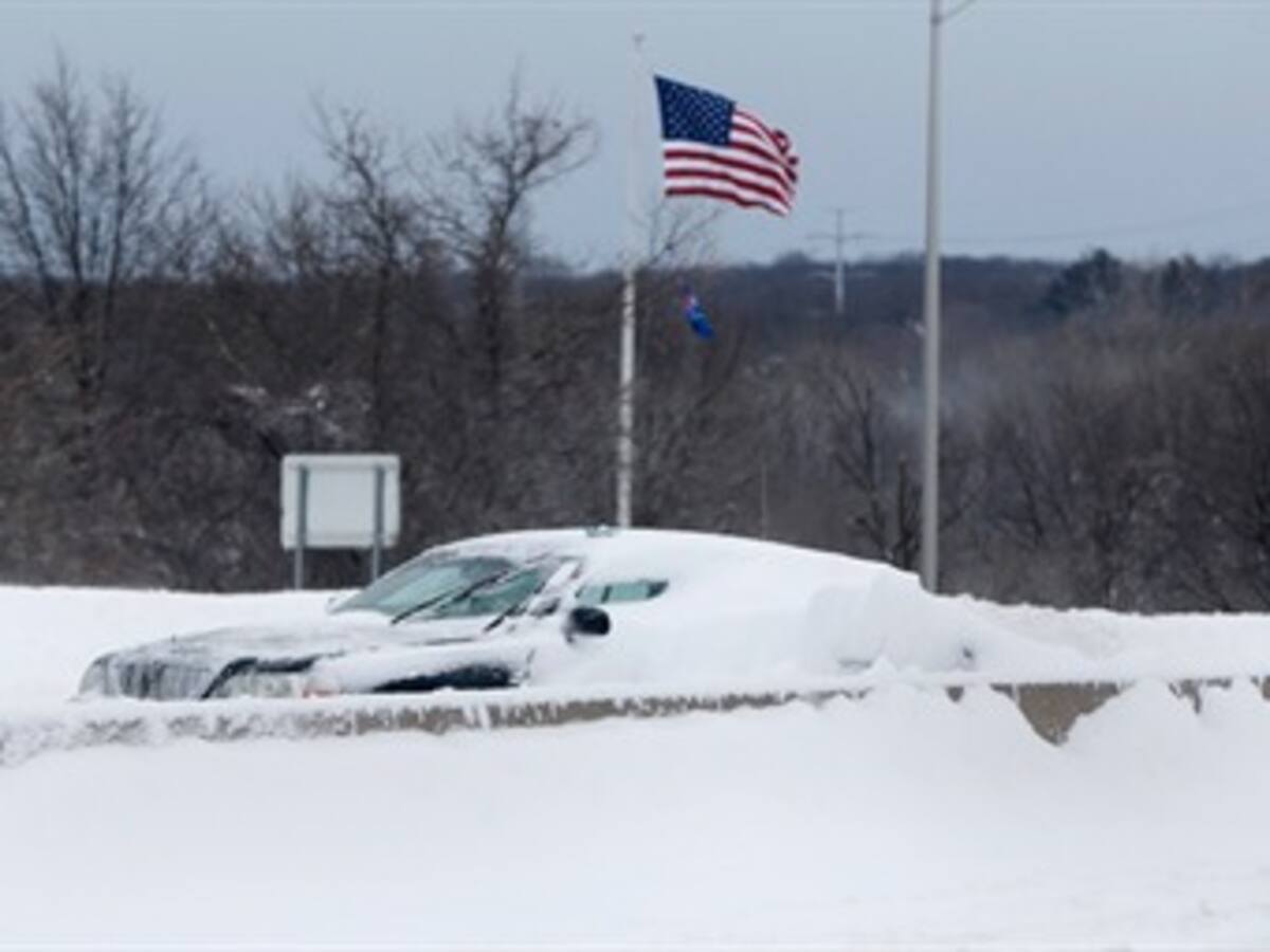 Obama declara estado de emergencia en Connectitcut tras tormenta de nieve