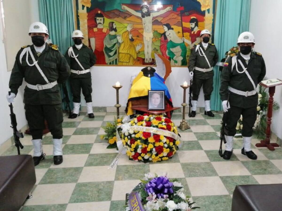En cámara ardiente permanece patrullero asesinado en el Caquetá