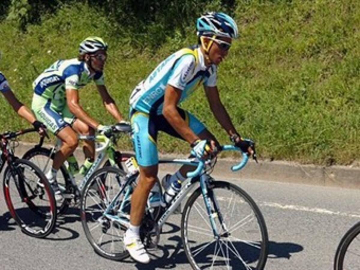 Cocinero de equipo Astana: 'La carne contaminada sobre la probaron los ciclistas españoles'