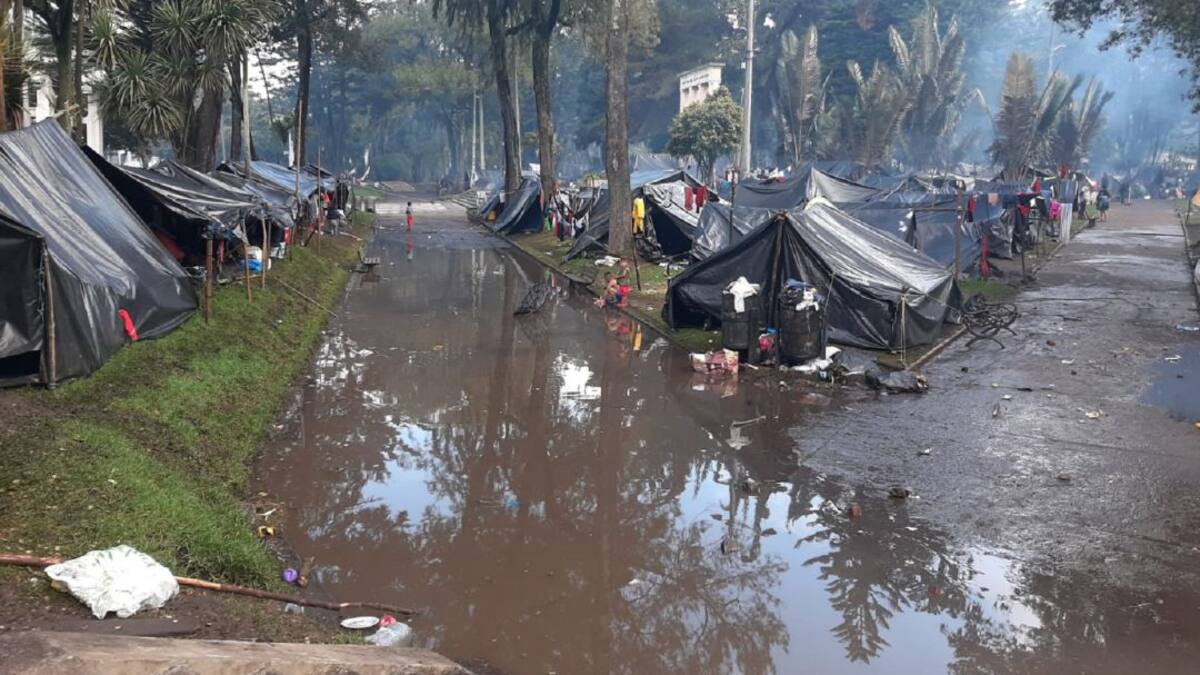 Por las fuertes lluvias se inundaron cambuches donde viven los Embera
