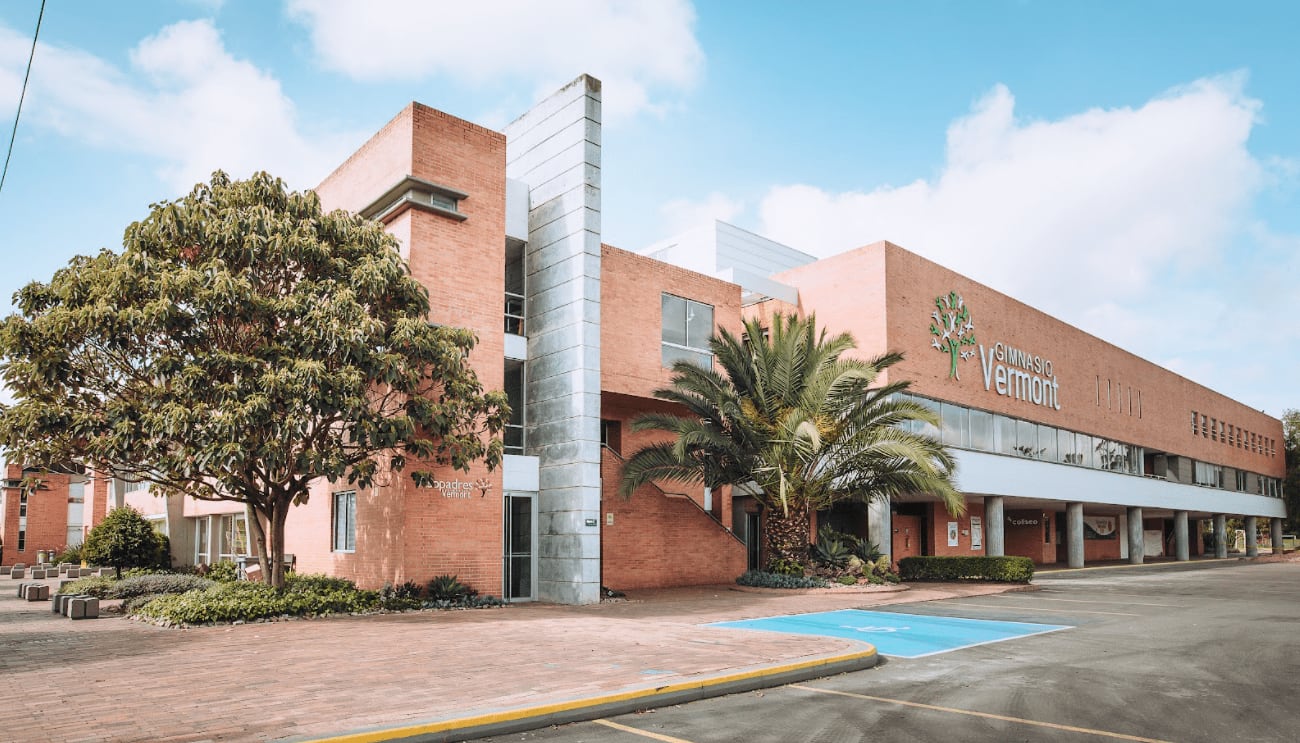 Colegio Gimnasio Vermont. Foto: https://www.gimnasiovermont.edu.co/