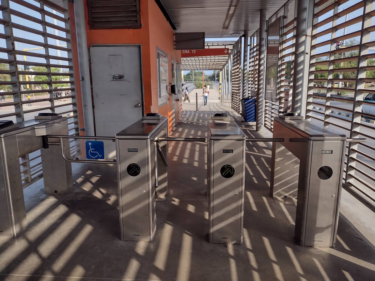 Escasez de gas natural vehicular podría afectar operación de Transcaribe: Dumek Turbay