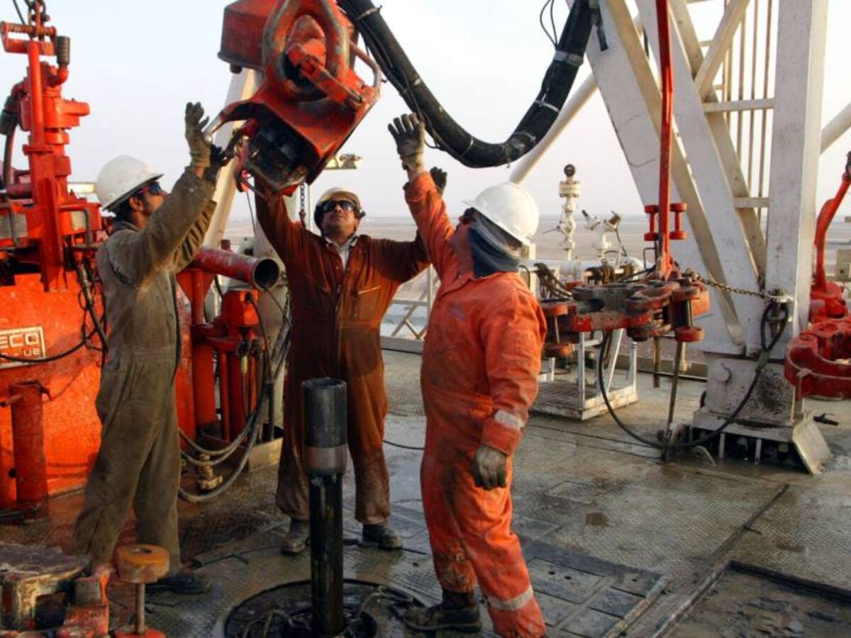 La OPEP aumentará levemente su producción petrolera durante mayo