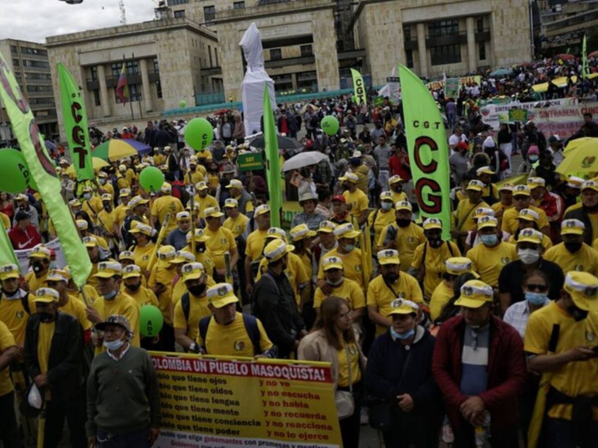 Sin contratiempos se adelantaron las marchas del Día del Trabajo