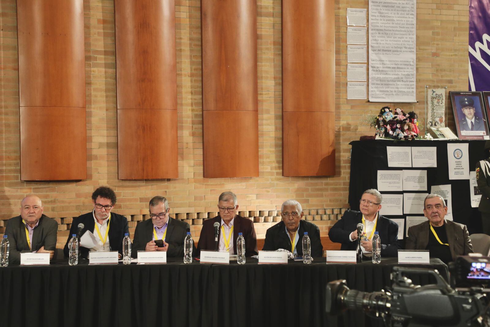 La extinta guerrilla reconoció ante la JEP los crímenes de guerra y de lesa humanidad por los secuestros. Foto: Cortesía JEP