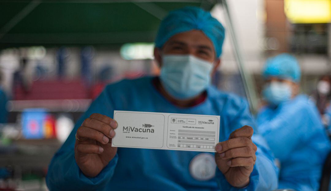 Conozca dónde completar su esquema de vacunación o acceder a la dosis de refuerzo en Bogotá. 