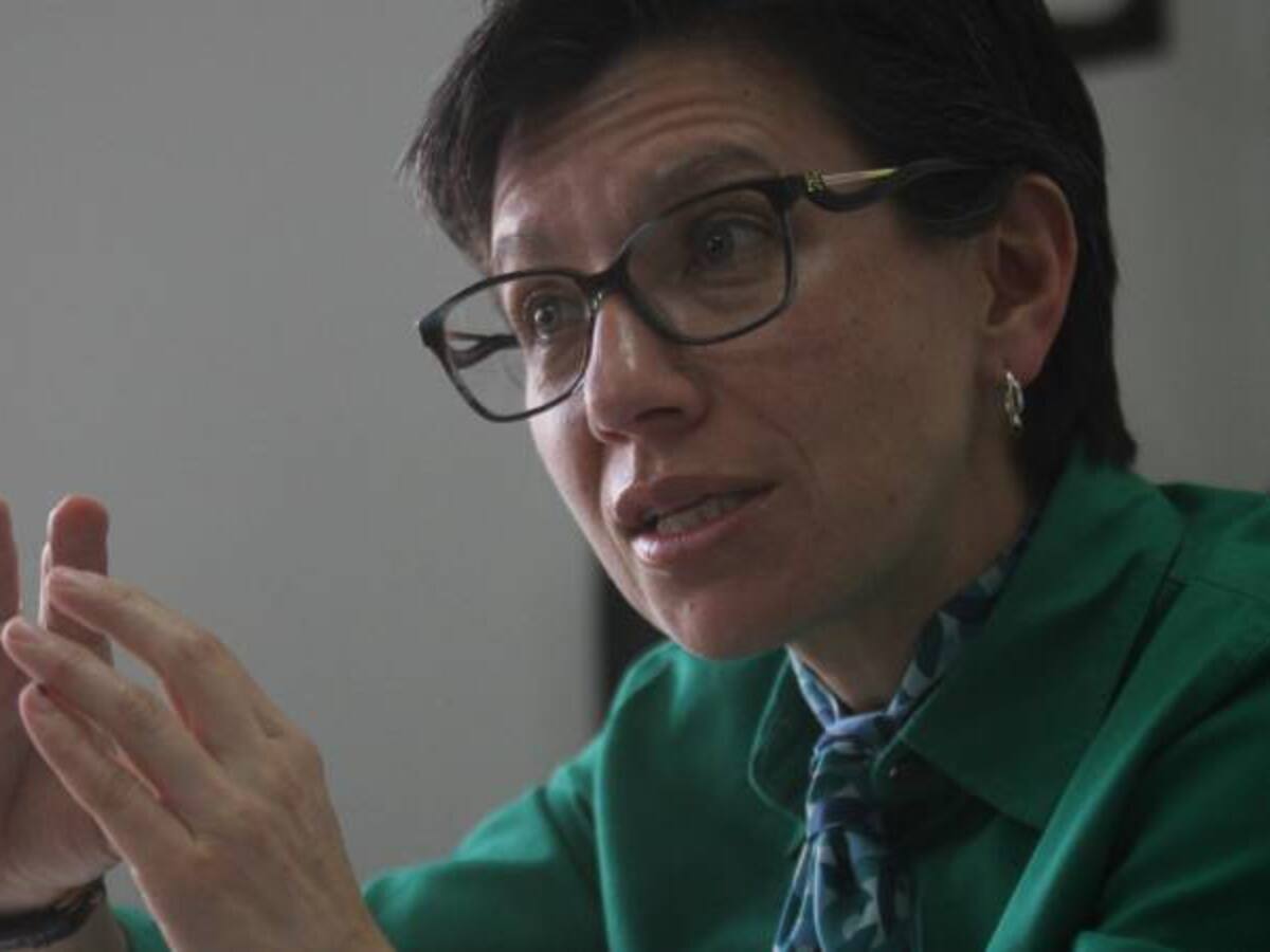 Los jugosos contratos de la Registraduría, puestos otra vez sobre la mesa por Claudia López