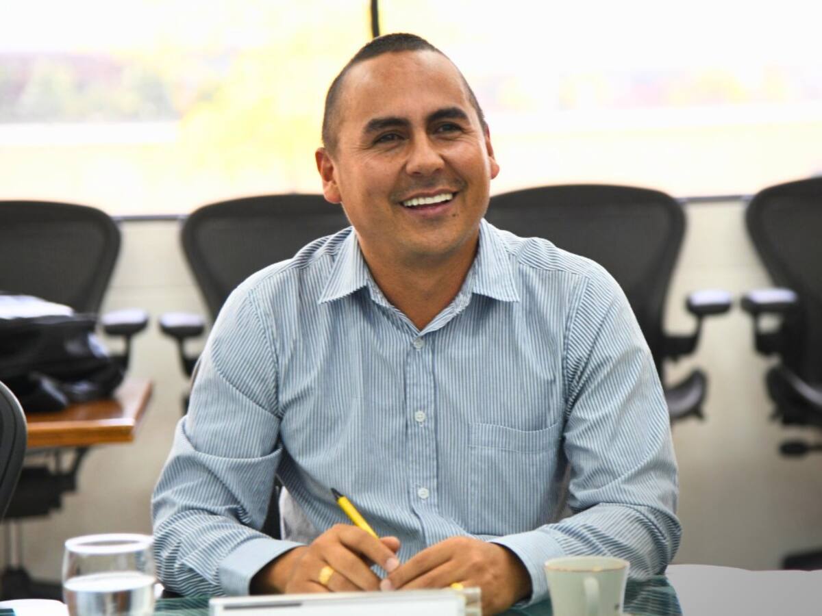 Alcalde de Briceño pide investigar panfleto de disidencias Farc con amenazas en su contra