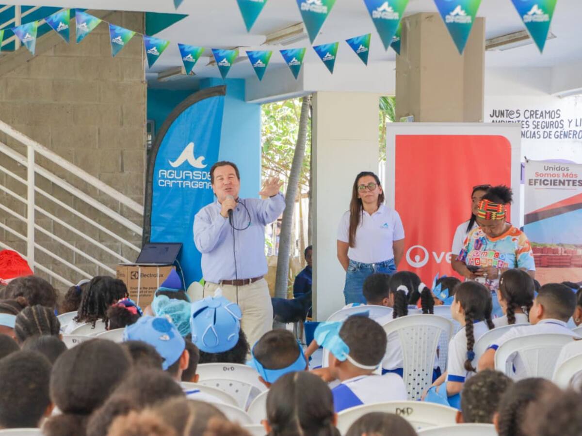 Aguas de Cartagena realizó feria ambiental sobre el cuidado del agua en Pasacaballos