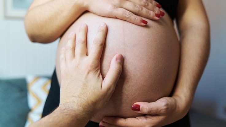 Gestación subrogada: ¿Hay vínculos entre la portadora gestante y el bebé?