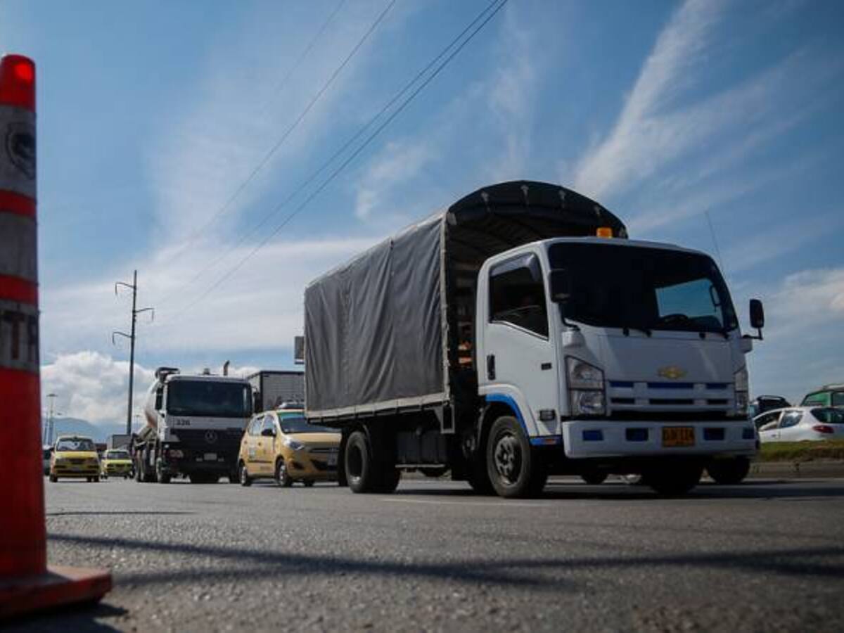 Defensoría exigió soluciones concretas para que se levante el paro camionero