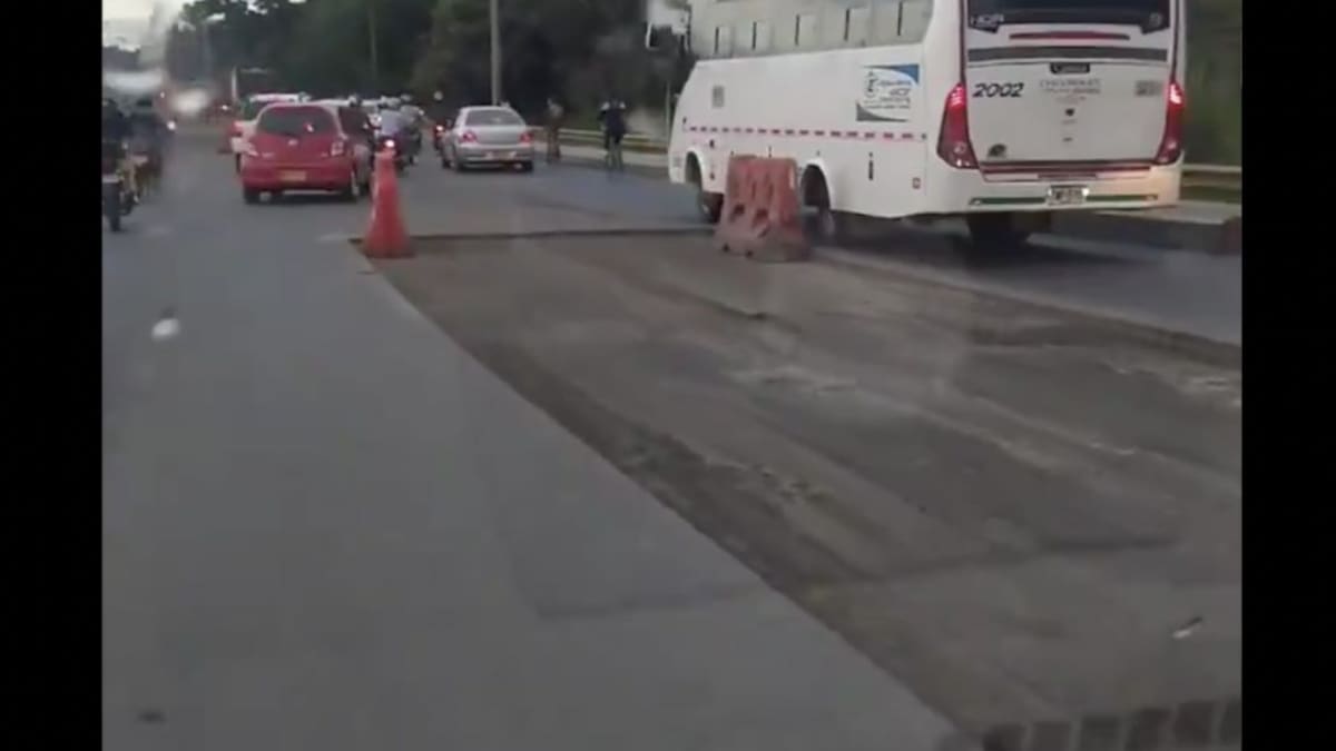 Denuncian reparcheo en tramos nuevos entregados en la vía Cali - Jamundí