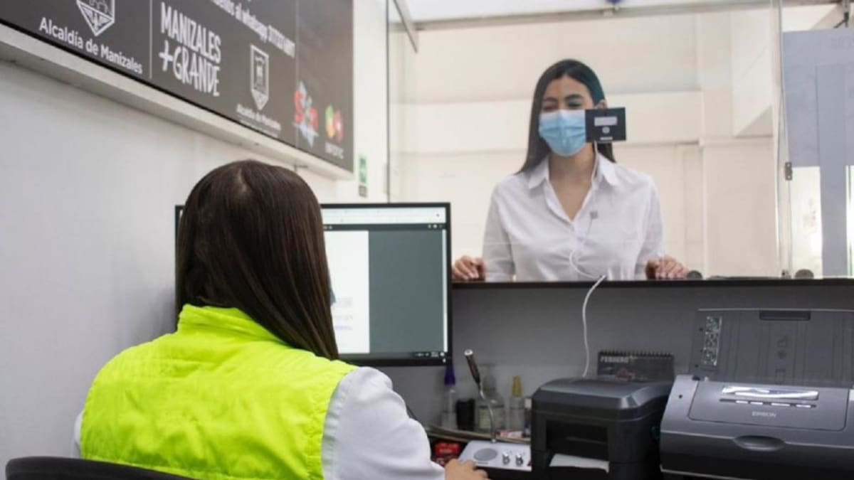 Concejo de Bogotá propone proyecto que facilita cursos virtuales para personas con infracciones