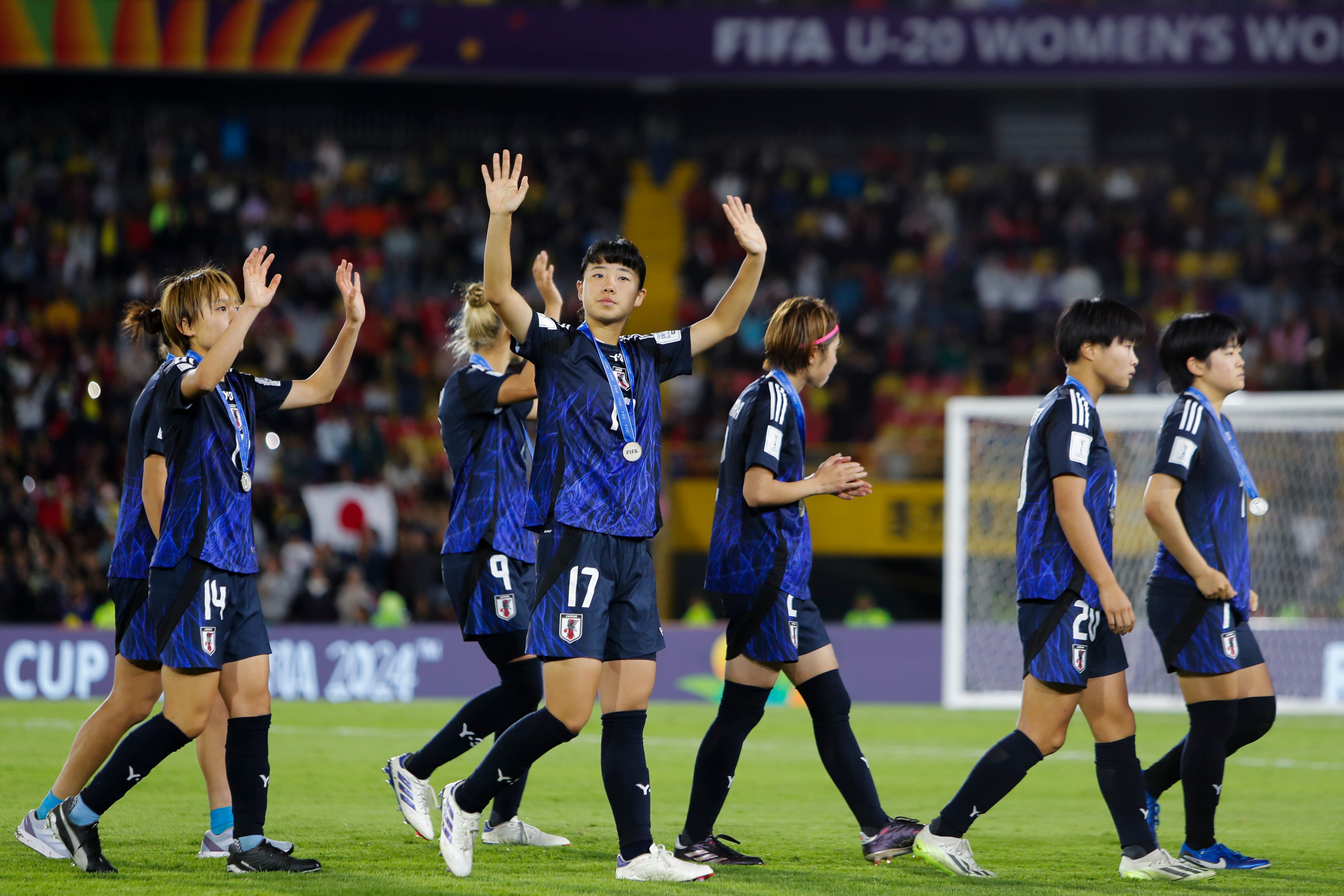 Slección japonesa tras su derrota en el Mundial Femenino sub 20 El Campín en Bogotá (Colombia). EFE/ Vannessa Jiménez