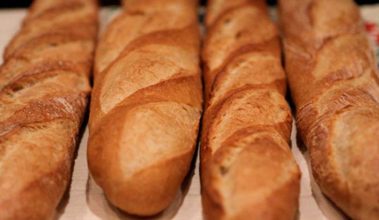 Científicos estudian cómo crear el primer pan espacial 