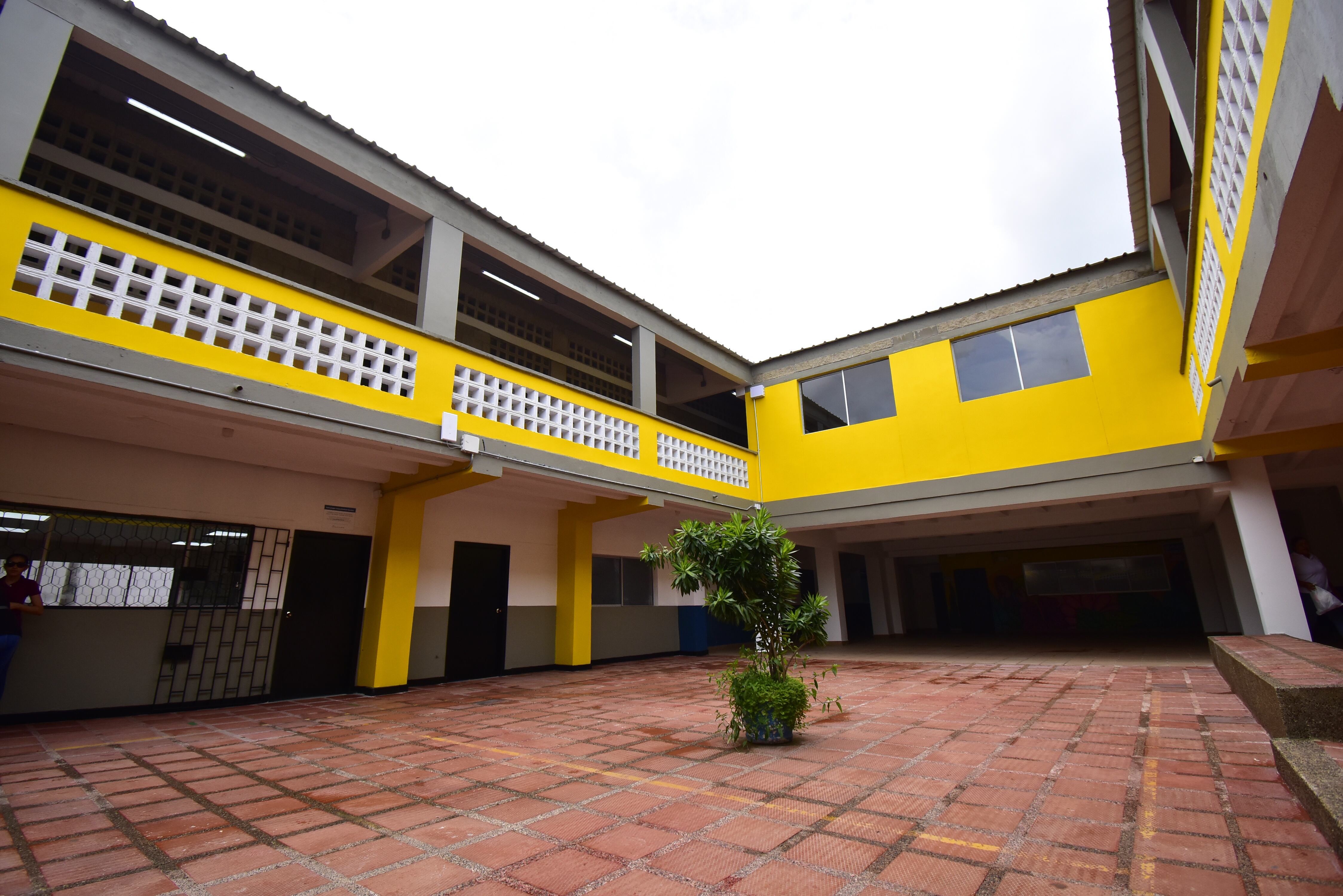 Remodelación de la Institución Educativa Distrital Las Flores en Barranquilla./Alcaldía de Barranquilla