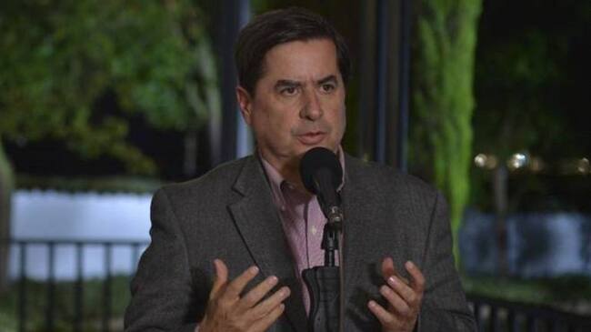 El Ministro del Interior, espera un avance en las negociaciones de paz con el Centro democrático.