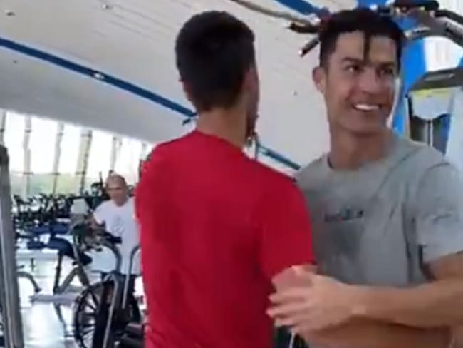 Clases de cabeceo de Cristiano Ronaldo a Novak Djokovic